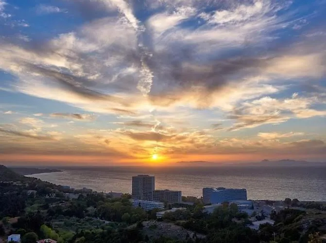 Rhodes Skyline Иксиа