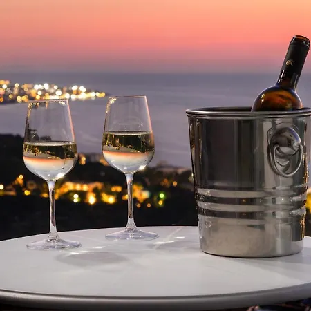 公寓式酒店 Rhodes Skyline