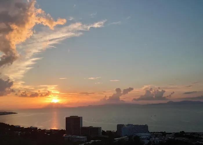 Rhodes Skyline شقة فندقية